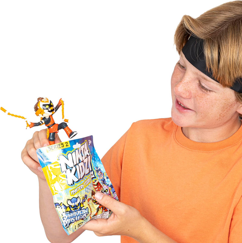 Ninja Kidz Shadow Masters Mystery Figures Series 2, rear view