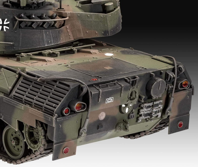 REVELL 63320 Leopard 1A5 1:35 Scale Model Set - Image 7