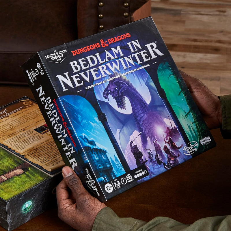 Hasbro Gaming Dungeons & Dragons: Bedlam in Neverwinter, side angle