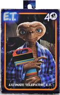 E.T. 40th Anniversary Telepathic E.T. Ultimate 7" Scale Action Figure (view 3)