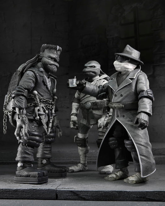 TMNT / Universal B/W Turtles 4-Pack 7" Scale Action Figures Universal Monsters X Teenage Mutant Ninja Turtles (view 2)