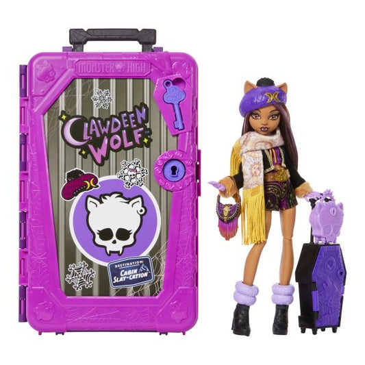 Monster High Skulltimate Eek-Scape Doll: Cupid