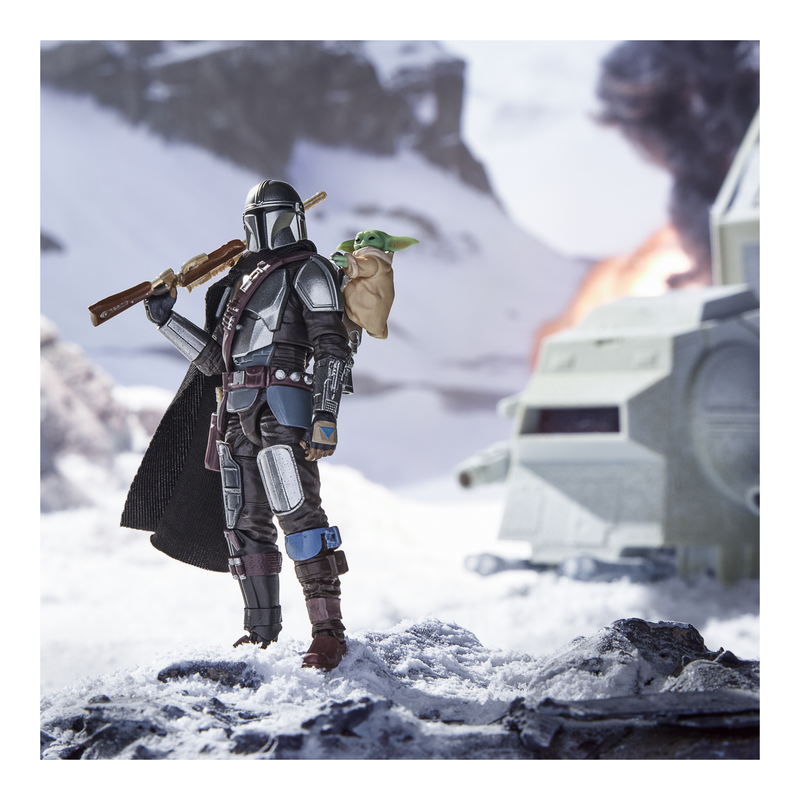 Star Wars The Vintage Collection The Mandalorian & Grogu (Case of 8)