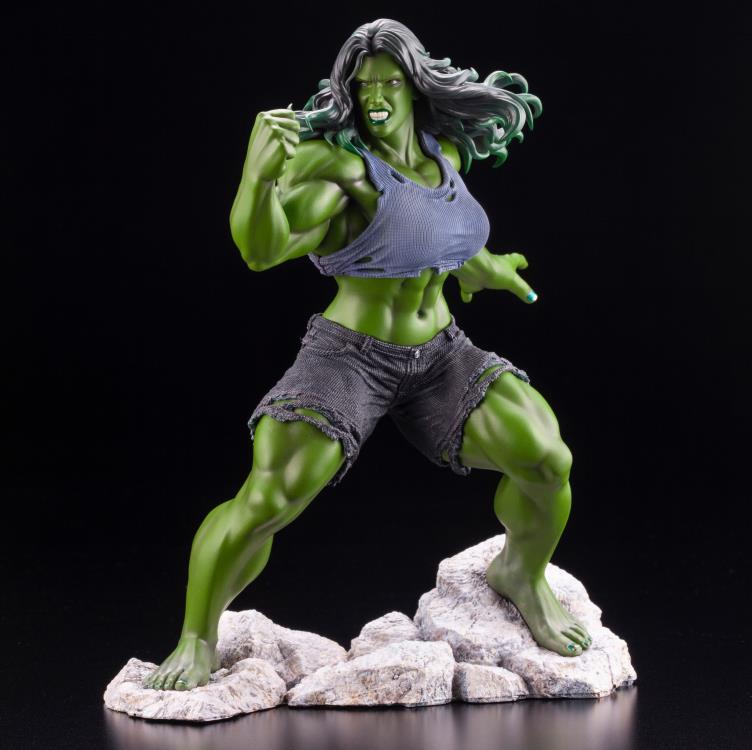 Marvel ArtFX Premier She-Hulk Limited Edition Statue