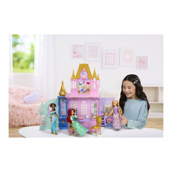 Disney Princess Close & Carry Castle & Rapunzel Fashino Doll