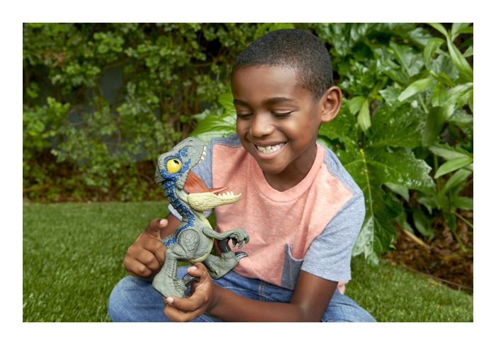 Jurassic World Blue Mega Roar Velociraptor Figure