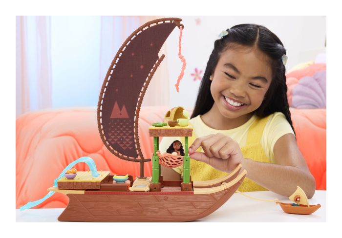 Disney Moana 2 Adventure Canoe