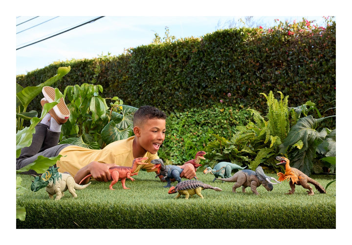 Jurassic World Saga Maiasaura 12.5" Scale Action Figure with Wild Roar