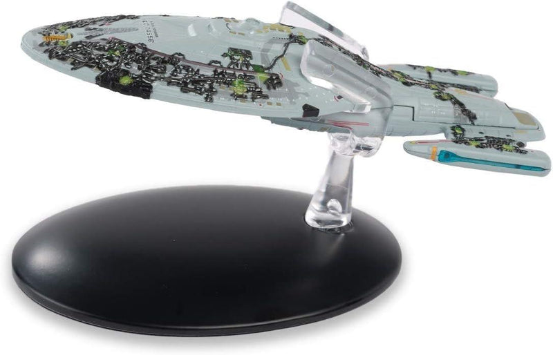 Assimilated U.S.S. Voyager Model Diecast Ship BONUS ISSUE (Eaglemoss / Star Trek), close-up detail