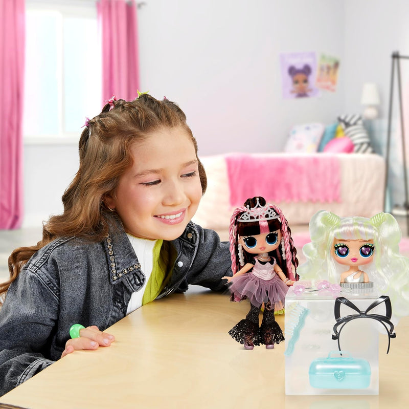 L.O.L. Surprise Tweens Surprise Swap Fashion Doll Blonde Billie - Image 5