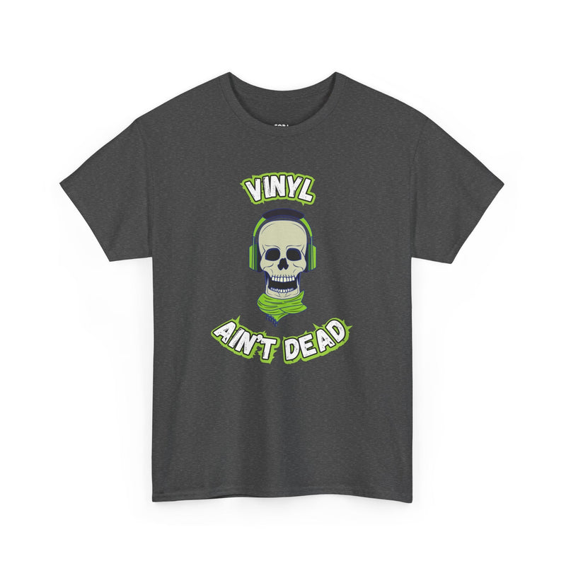 'Vinyl Ain't Dead' Headphones Men's T-Shirt, close-up detail