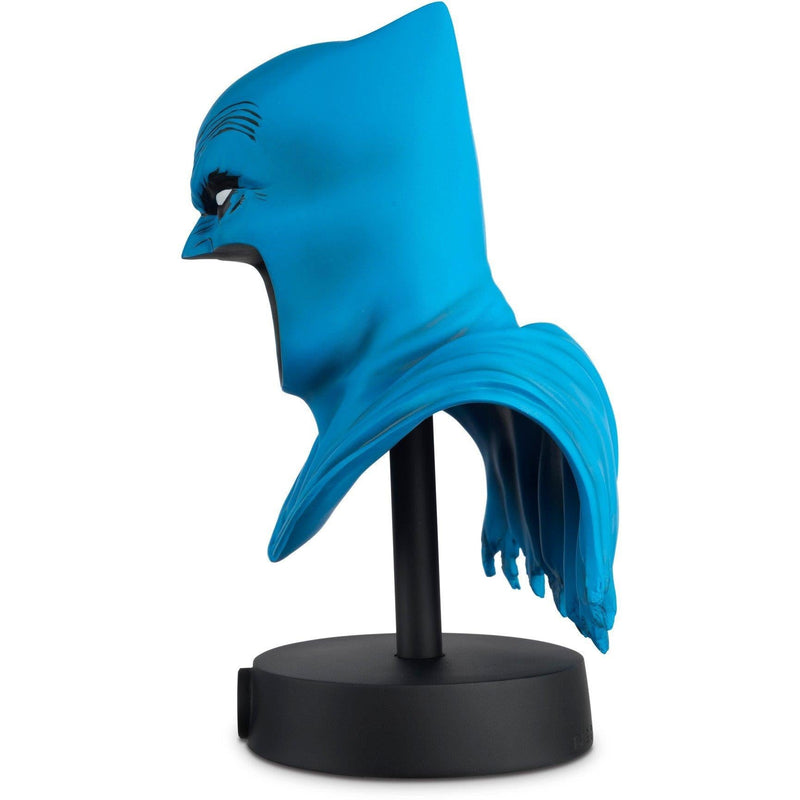 Batman The Dark Knight Returns COWL Collectors Bust Special Edition #2 (Eaglemoss / DC Comics), rear view
