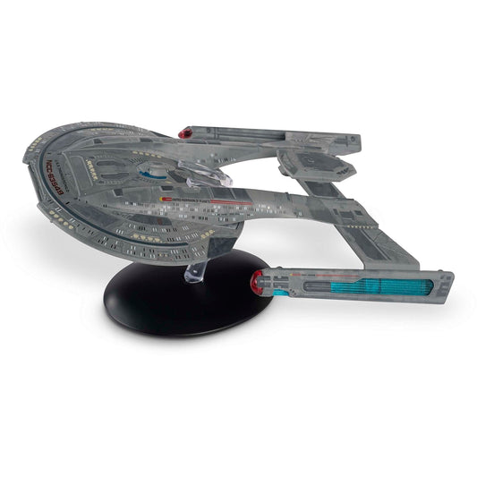 U.S.S. Thunderchild NCC-63549 (Akira-class) XL EDITION Model Die Cast Ship (Eaglemoss / Star Trek), alternate view