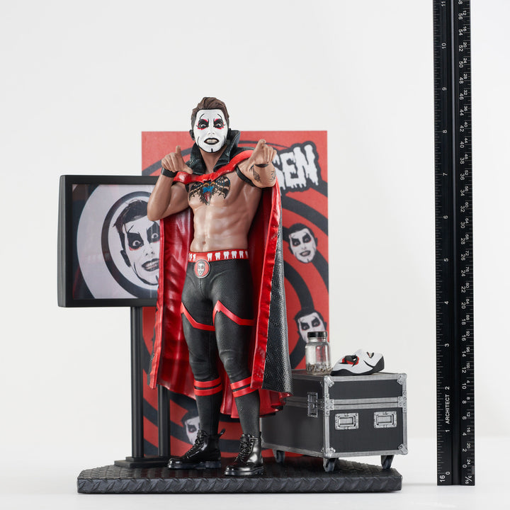 AEW Gallery Danhausen Figure Diorama