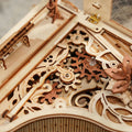 Magic Piano, close-up detail