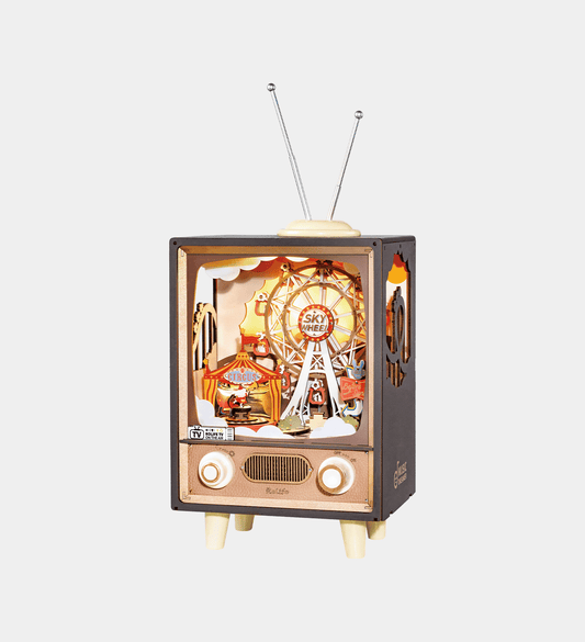 Sunset Carnival AMT01 3D Wooden Puzzle, alternate view