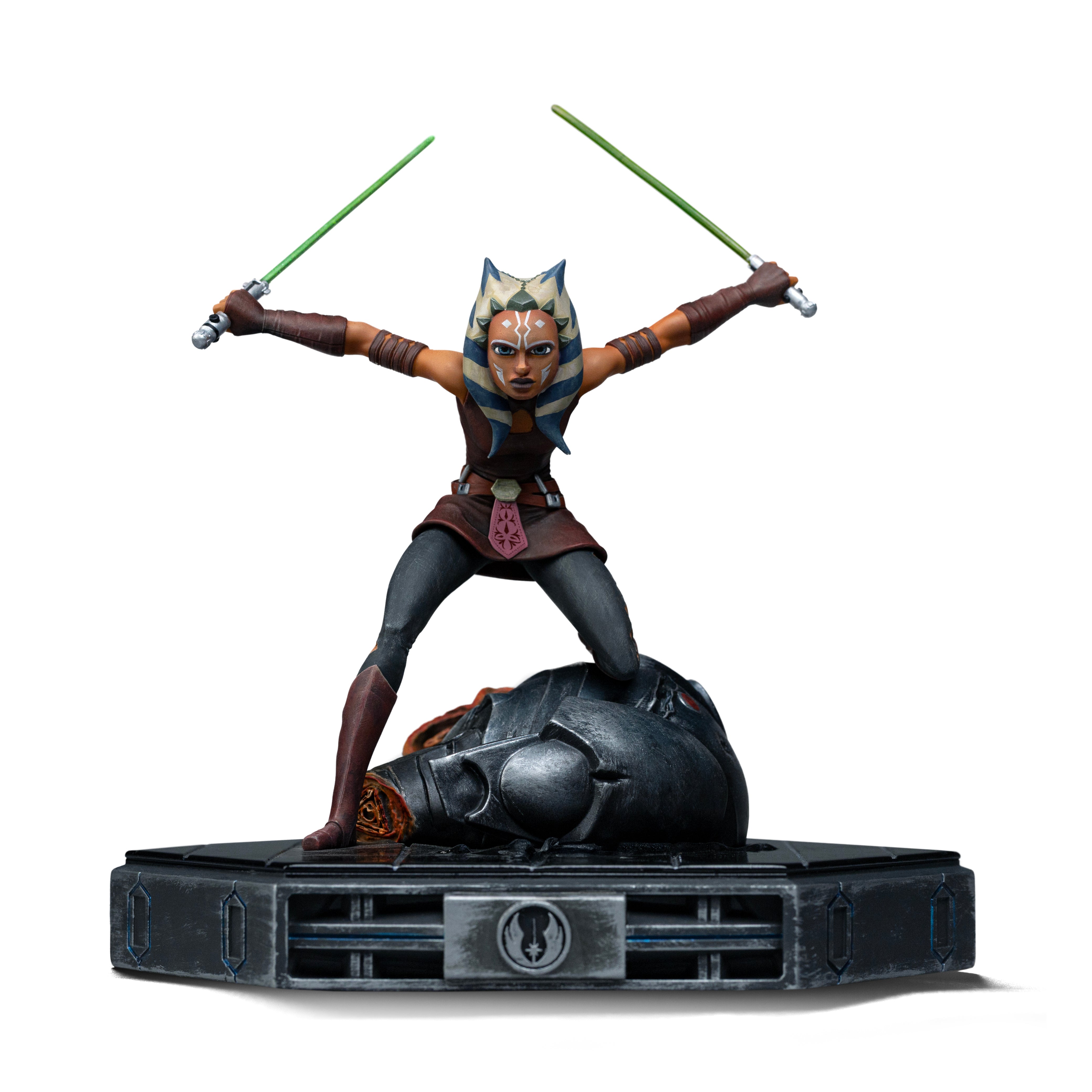 Iron Studios Star Wars: The Clone Wars Ahsoka Tano 1/10 Art Scale Statue