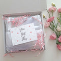 A PINK & COSY CHRISTMAS | FESTIVE PAMPER GIFT BOX, size reference