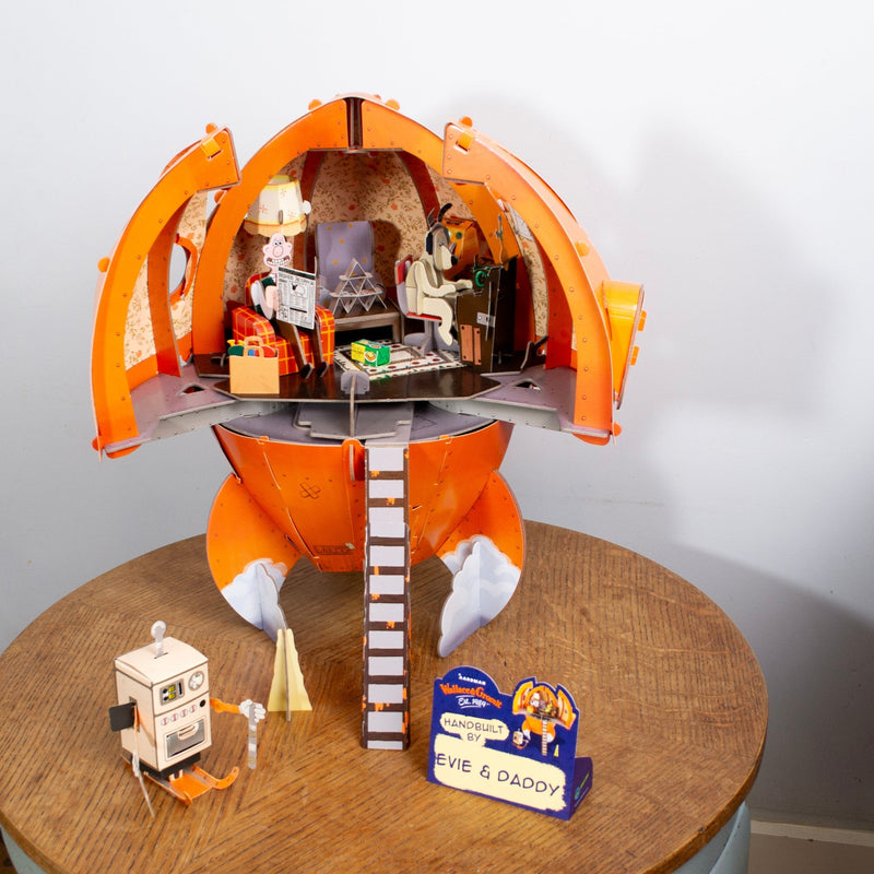 Wallace & Gromit Rocket - Build Your Own, close-up detail