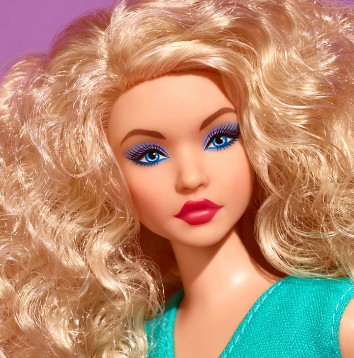 Barbie Signature Barbie Looks Doll Curvy, Curly Blonde Hair - Infinity Collectables  - #tag1#