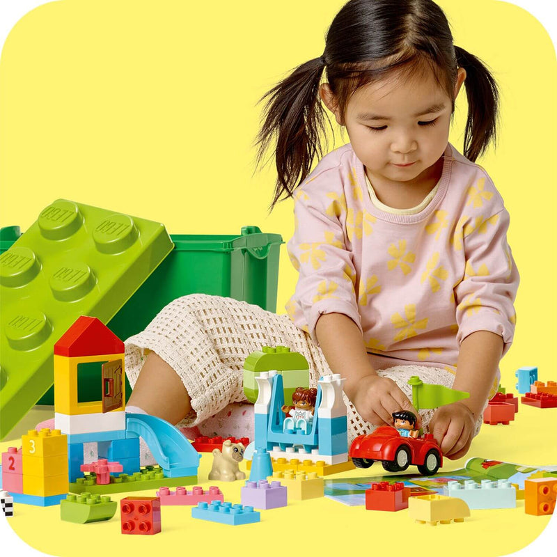 Lego Duplo 10914 Deluxe Brick Box for Children Ages 18 Months and Up, close-up detail