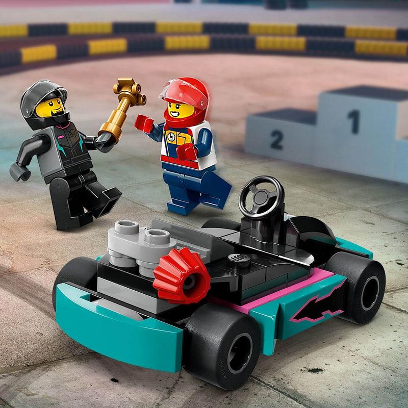 Lego City 60400 Go-Karts and Race Drivers Playset for Ages 5 and Up, close-up detail