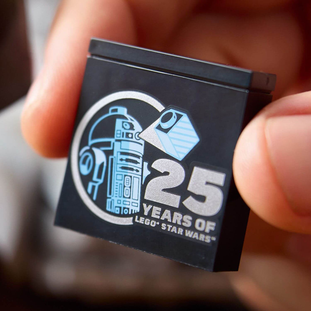 Lego Star Wars 75375 Millennium Falcon 25th Anniversary Set