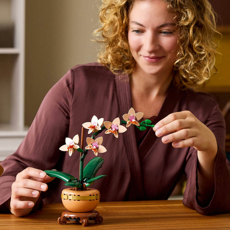 Lego Botanicals 10343 Mini Orchid Building Set for Adults Ages 18 & Up, alternate view