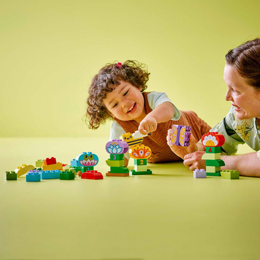 Lego Duplo 10444 Creative Garden & Flowers for Toddlers Ages 2 and Up, alternate view