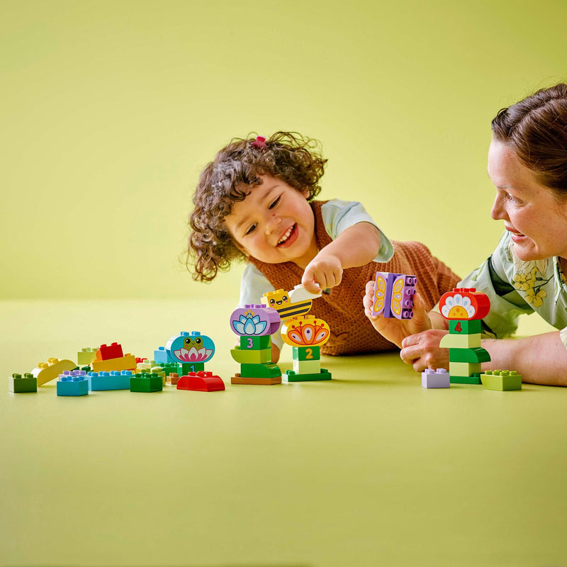Lego Duplo 10444 Creative Garden & Flowers for Toddlers Ages 2 and Up, alternate view