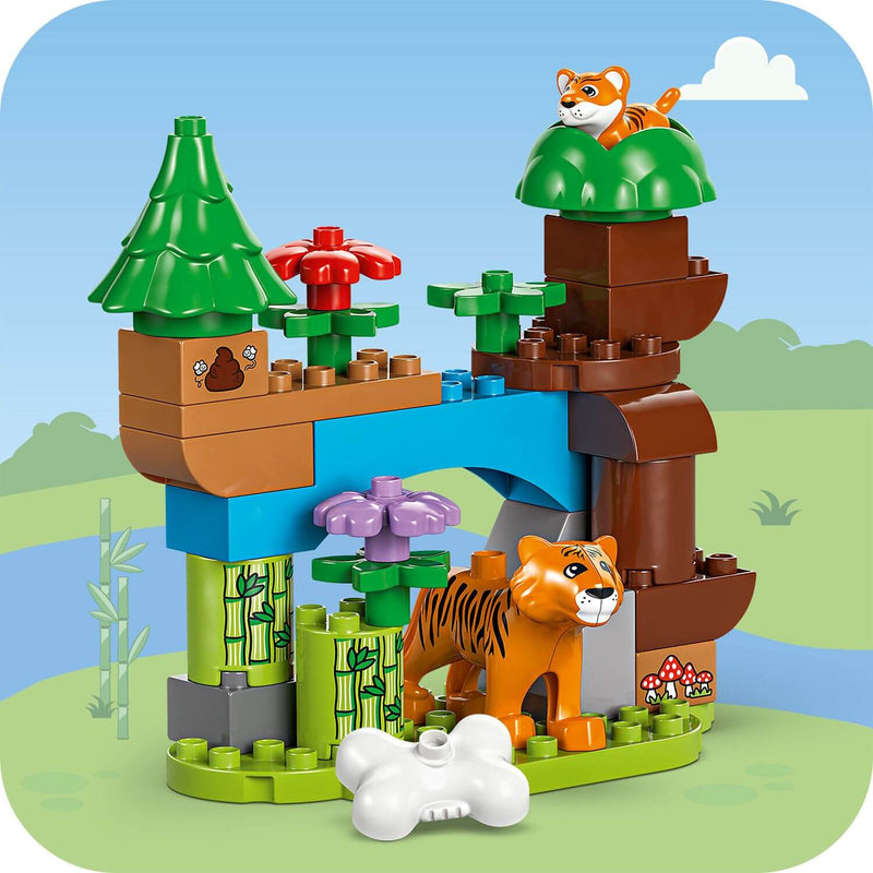 Lego Duplo 10446 3 in 1 Wild Animal Families for Toddlers Ages 2 & Up, close-up detail