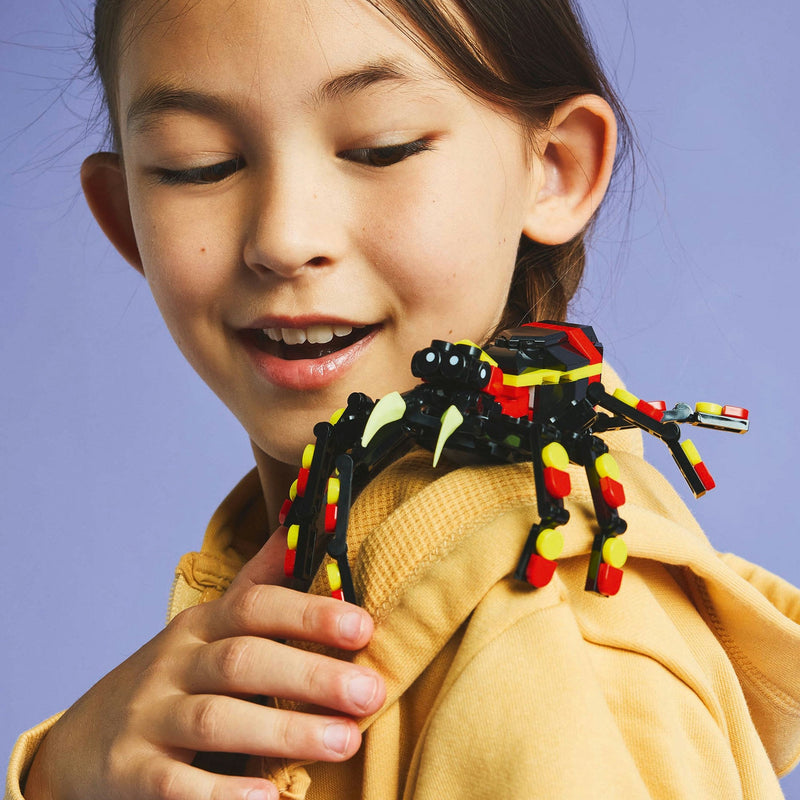 Lego Creator 3 in 1 31159 Wild Animals: Surprising Spider for Ages 7+, alternate view