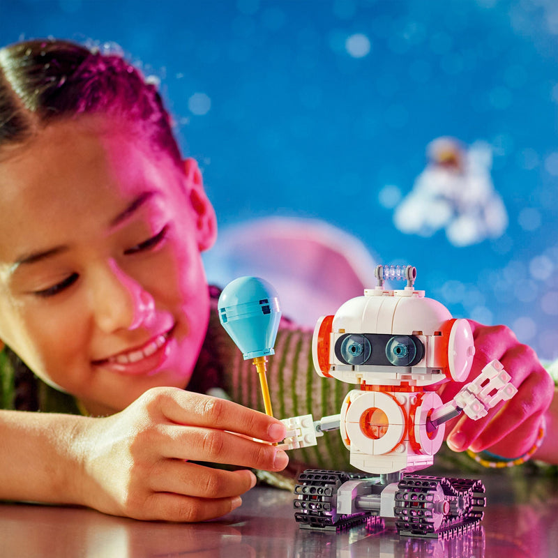 Lego Creator 3 in 1 31164 Space Robot Rebuildable Toy for Ages 8 & Up, alternate view