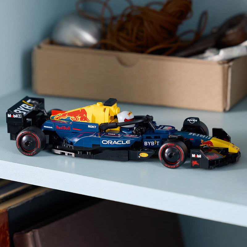 Lego Speed Champions 77243 Oracle Red Bull Racing RB20 F1 Race Car 18+, side angle