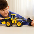 Lego Technic 42209 Volvo L120 Electric Wheel Loader for Ages 9 and Up, alternate view
