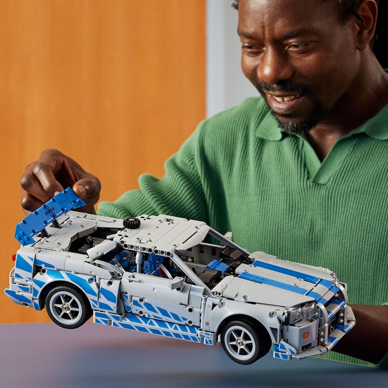 Lego Technic 42210 2 Fast 2 Furious Nissan Skyline GT-R (R34) Ages 18+, alternate view