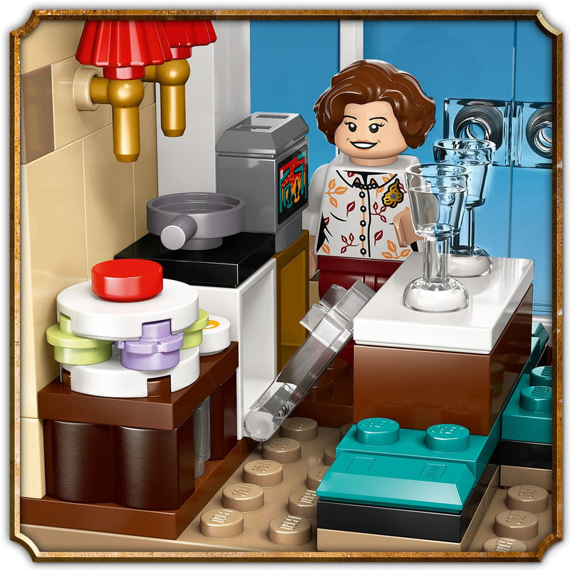 Lego Harry Potter 76451 Privet Drive: Aunt Marge's Visit for Ages 8+, rear view