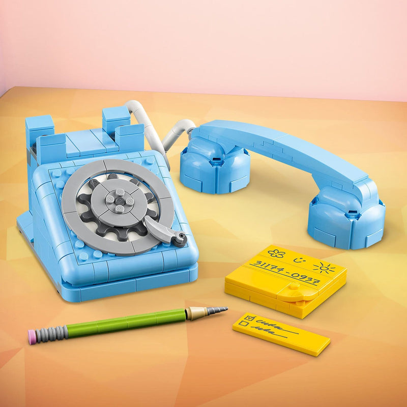 Lego Creator 3 in 1 31174 Retro Telephone Rebuildable Set for Ages 8+, close-up detail