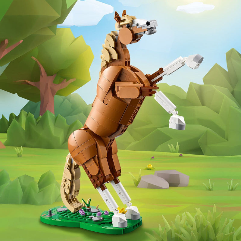 Lego Creator 3 in 1 31166 Beautiful Horse Rebuildable Set for Ages 9+, close-up detail