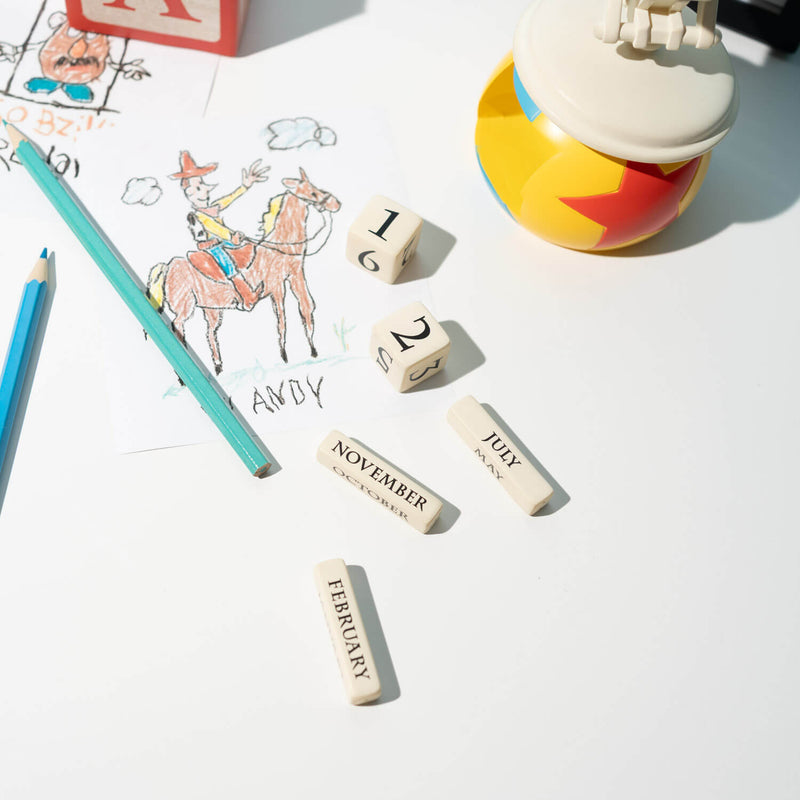 Disney Pixar Luxo Jr and Ball 3D Perpetual Desk Calendar
