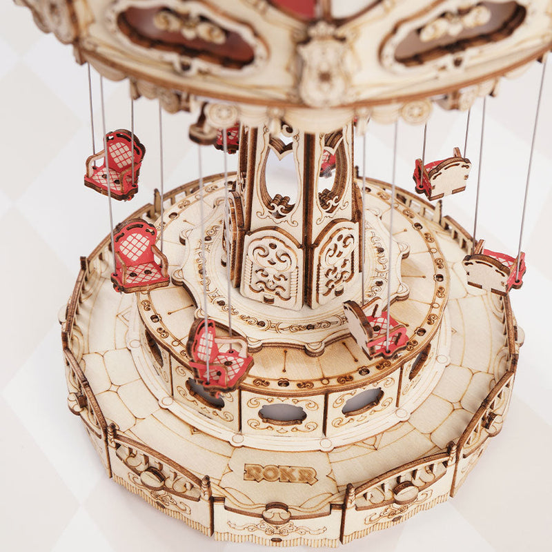 Swing Ride, side angle
