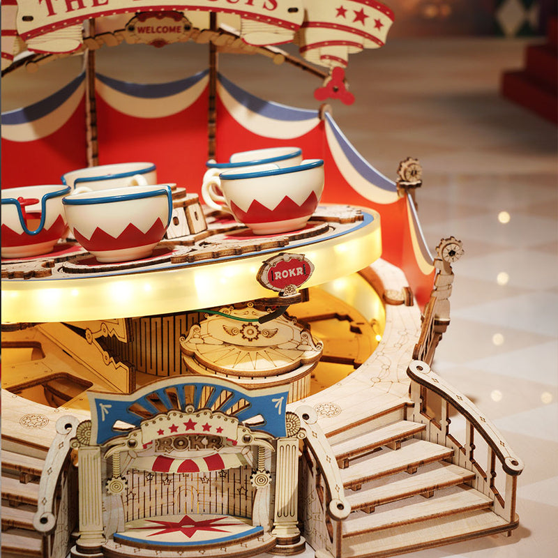 Tilt-A-Whirl, packaging shot