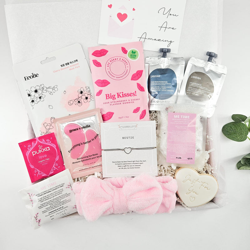 ALL THE LOVE | FRIENDSHIP PAMPER GIFT BOX collectible from MySelfLoveBox