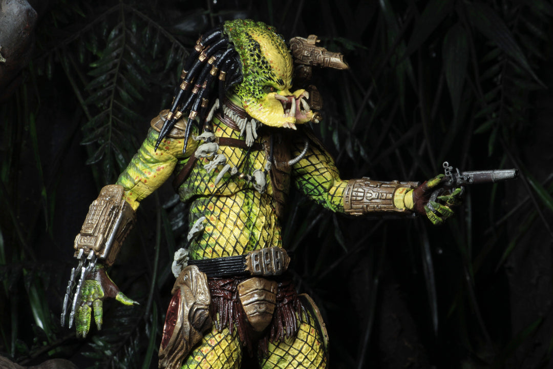 NECA Predator Elder The Gold Angel Ultimate 7" Scale Action Figure