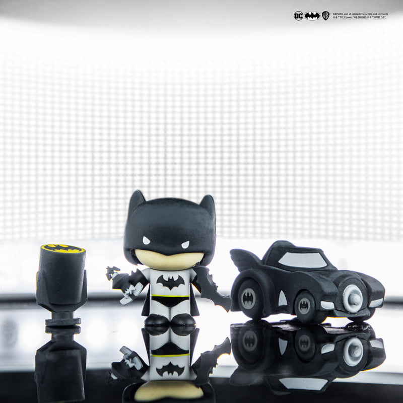 Gomee Mystery Series 1 - DC Comics, showing reverse