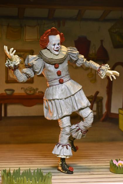 Bob Gray as Pennywise It: Welcome to Derry 7" Scale Action Figure (Pre-Order July 2026) (view 14)