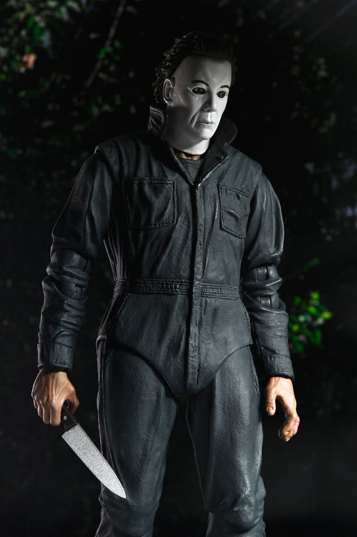 Halloween Resurrection: Michael Myers Ultimate 7" Scale Action Figure (Pre-Order March 2026)