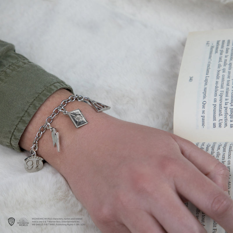 Harry Potter 5 Charm Bracelet with Hogwarts and Deathly Hallows, close-up detail