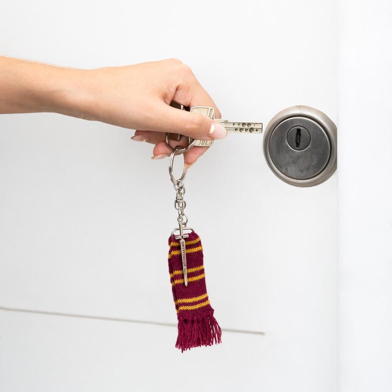 Gryffindor Scarf Harry Potter Wizarding World Keyring