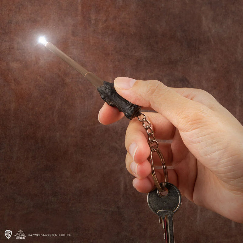 Harry Potter Lumos Light-Up Wand Keyring, rear view